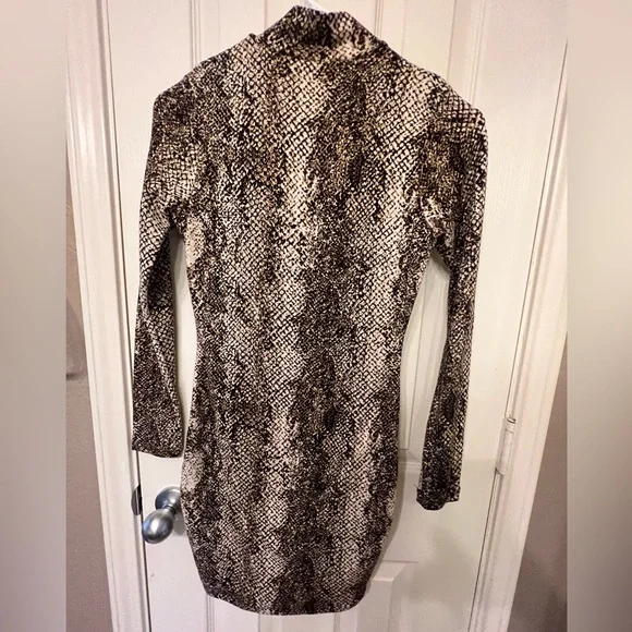 NWT JLUXLABEL size small mock turtleneck snakeskin print minidress - Picture 6 of 6